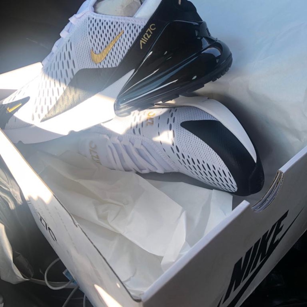 Meet your Posher, Yesenia